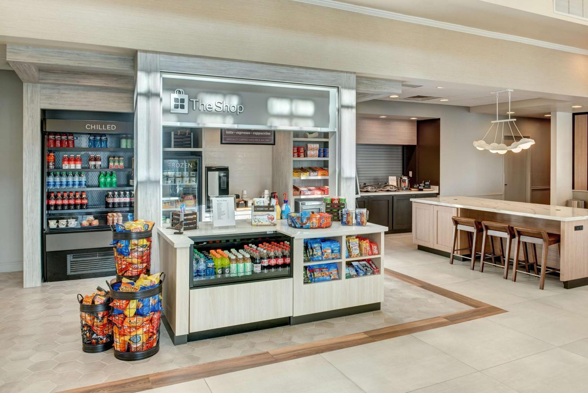 Hilton Garden Inn Lakewood Eksteriør bilde